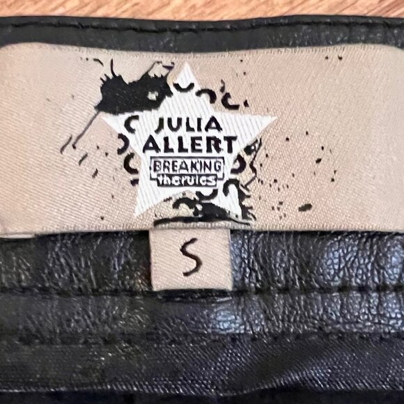 Julia Allert Cropped Wide-Leg Pleather Trousers - Picture 7 of 12